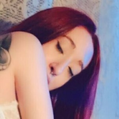 miss whitethrash nudes model pics