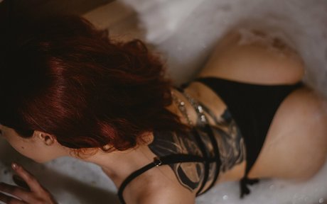 miss whitethrash art pornstar image