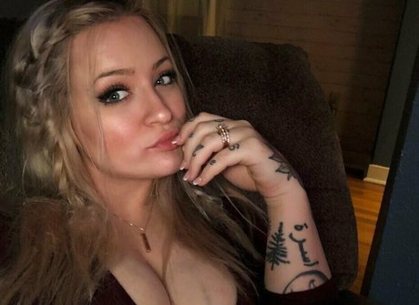 blondekittycattt top actress pics