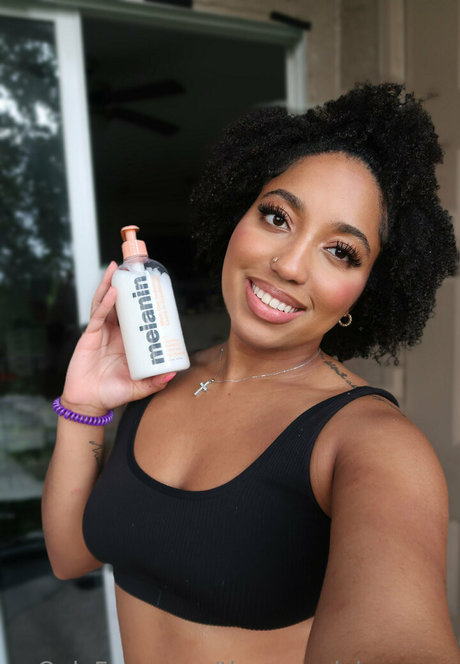 theremedybyreyna pornographic star picture