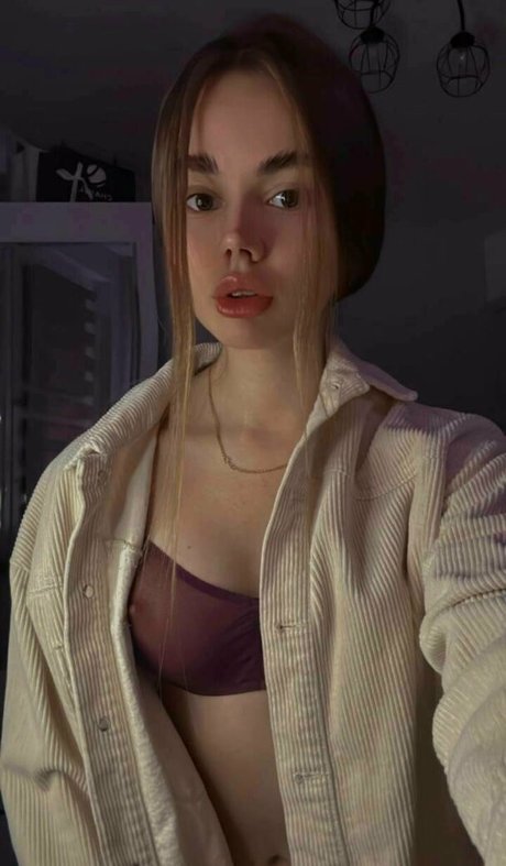kate latex model adult photos