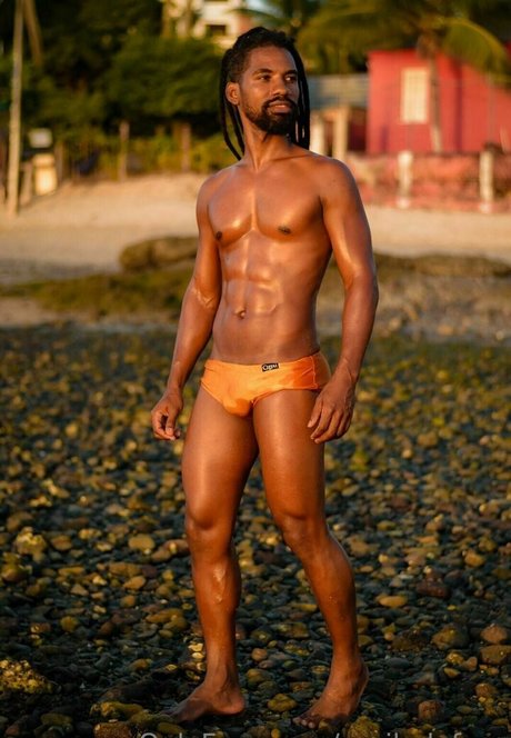 garihalefree sex model image