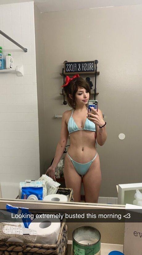 yourluvrgrl star hot gallery