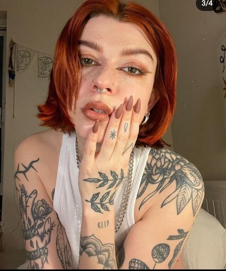 IvyElf pornstar sex picture