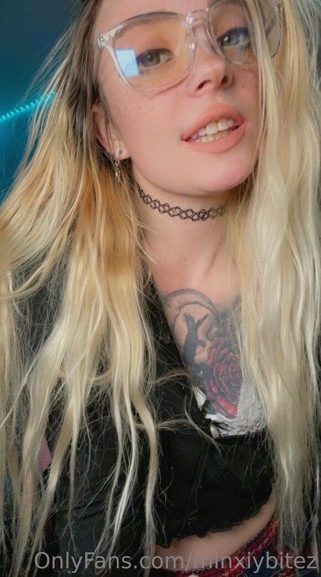 young teen onlyfans hot nude photo