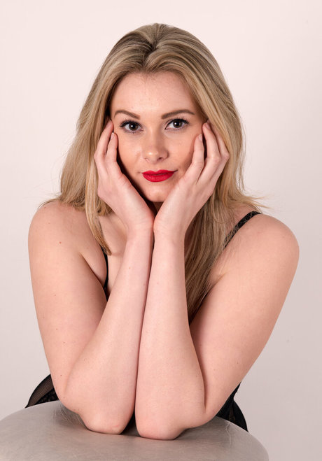 Natalie Juliet Deadman erotic model gallery