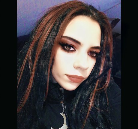 astarothluciferam model porn photos