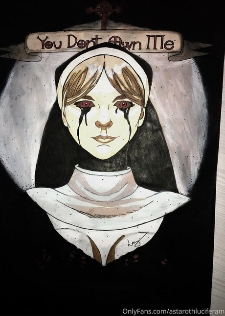 astarothluciferam star naked photos