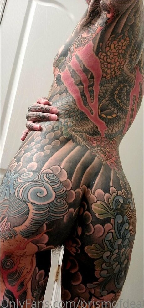 prismofdeath pornographic model pictures