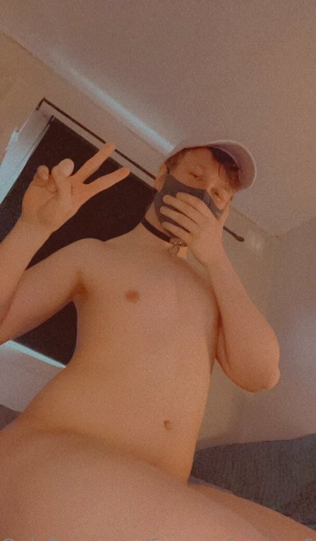 freeusefemboy02 nudes model picture