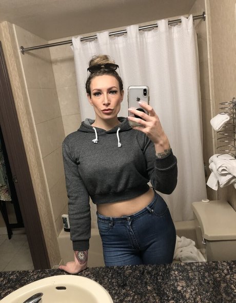 tall milf onlyfans beautiful pictures