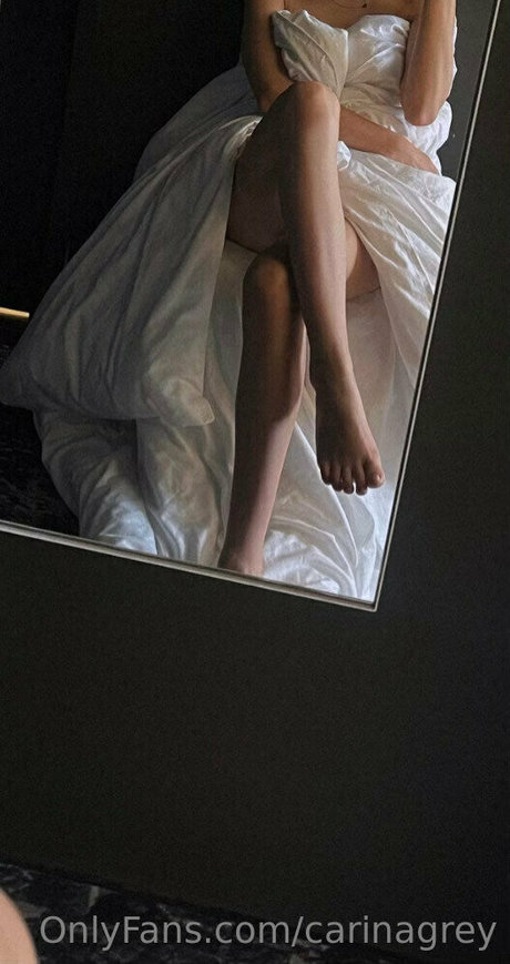 carinagrey naked star images
