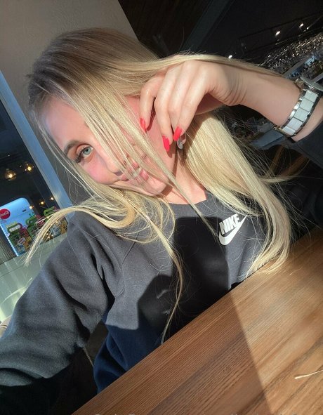 yourdarcy pornstar nice image