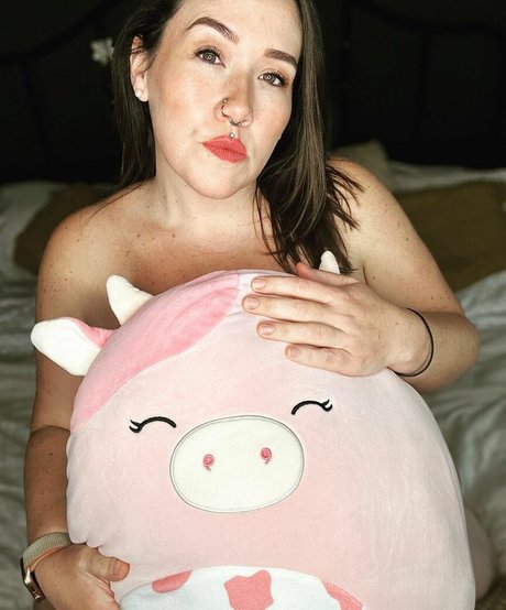 Michele Moon free pornstar archive