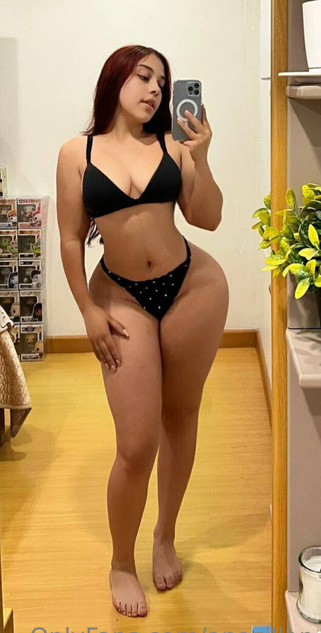 anazillap naked star gallery