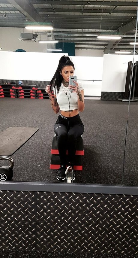 Hollie Stafford pornstar perfect pic