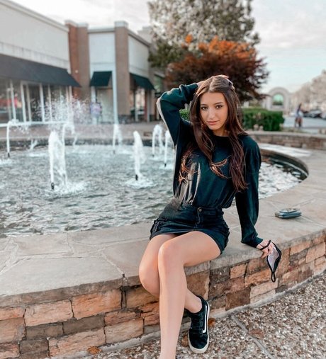 Alison Rainer art pornstar galleries