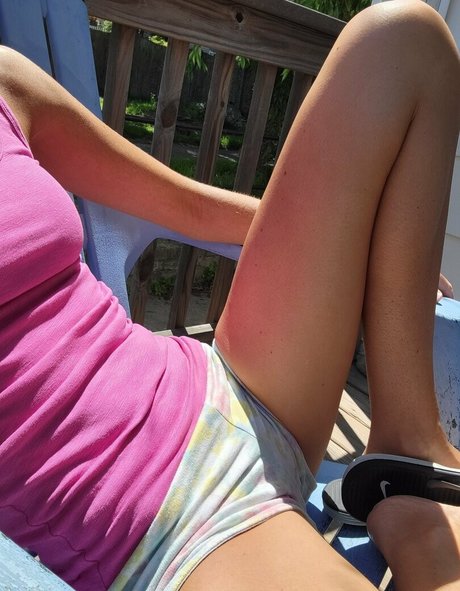 thinbitch925 free pornstar img