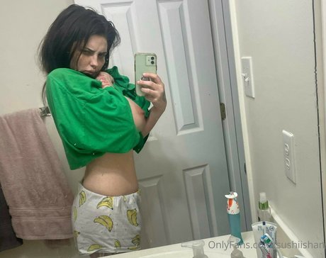 Sushiishan pretty pornstar img