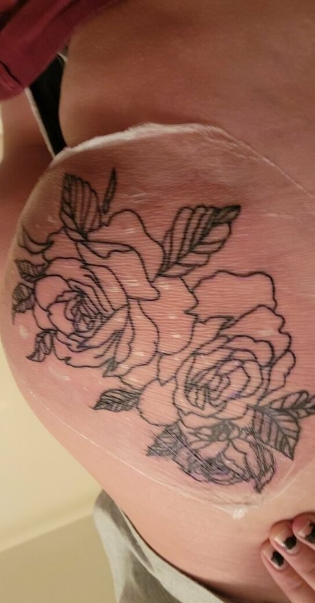 ravenmoore pornographic actress pictures