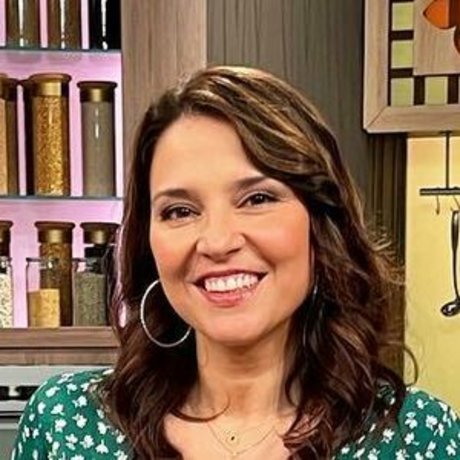 Fatma Mittler Solak star art picture