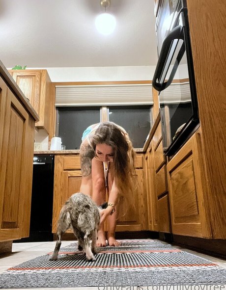 tillytoyfree best actress archive