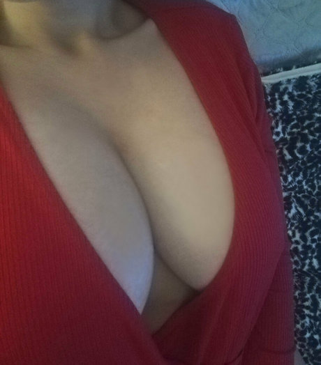 dirty little thing naked model photo