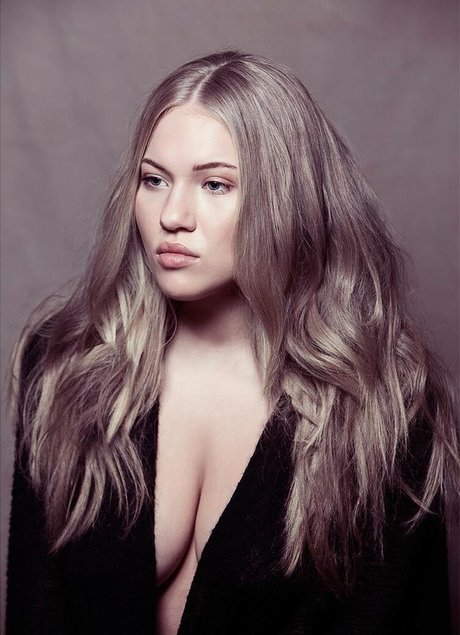 Anja Nissen xxx model pics