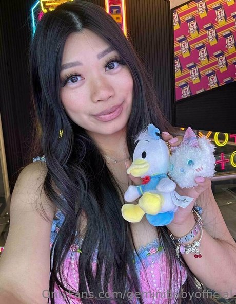 geminibabyofficial model hot picture