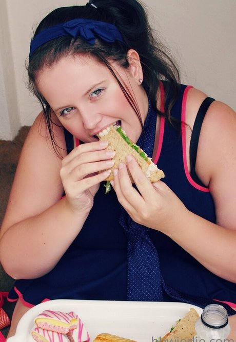 military onlyfans art xxx galleries