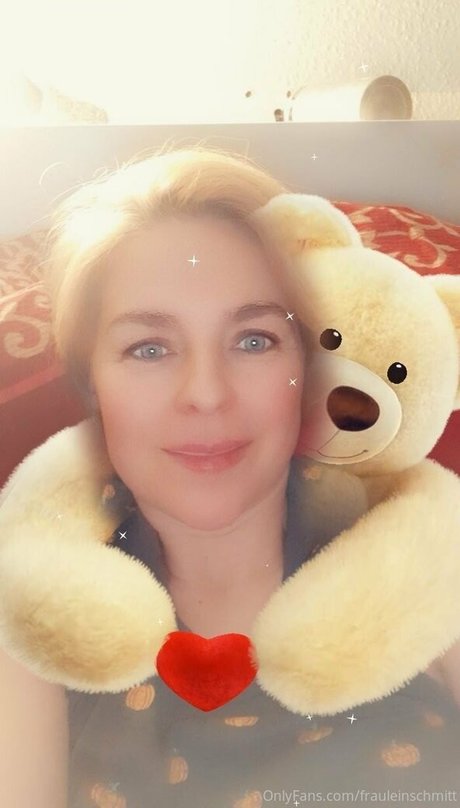 frauleinschmittfree porn star image
