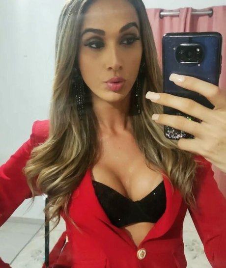 Nathalia Bahls pornstar hot img