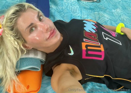 cassiebenderfitfree star art galleries