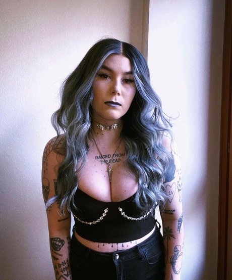 Ready To Glare pornographic star galleries