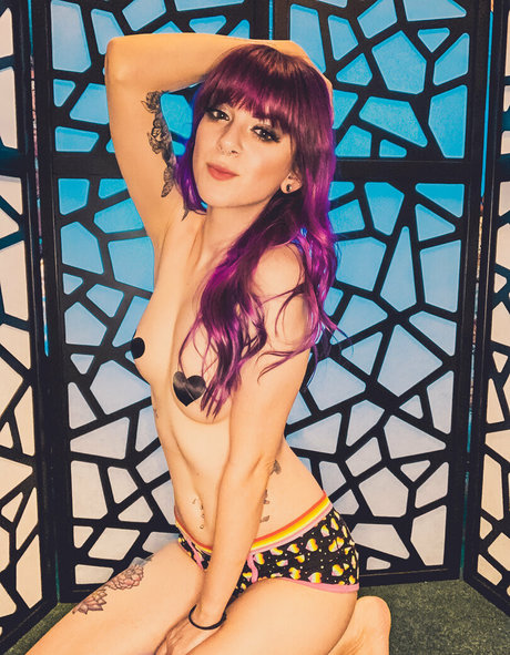alyxeclypse star naked photo