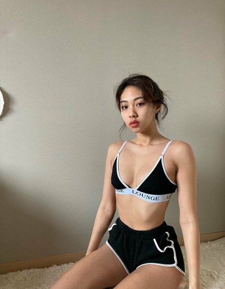 chubby nude onlyfans naked img