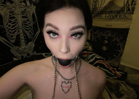 curvy kitty onlyfans hd pic