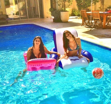 chubby nude onlyfans erotic photos