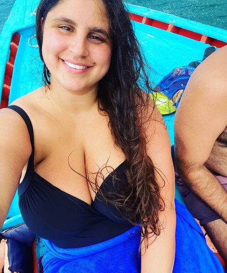 Coral Hagag xxx actress pic