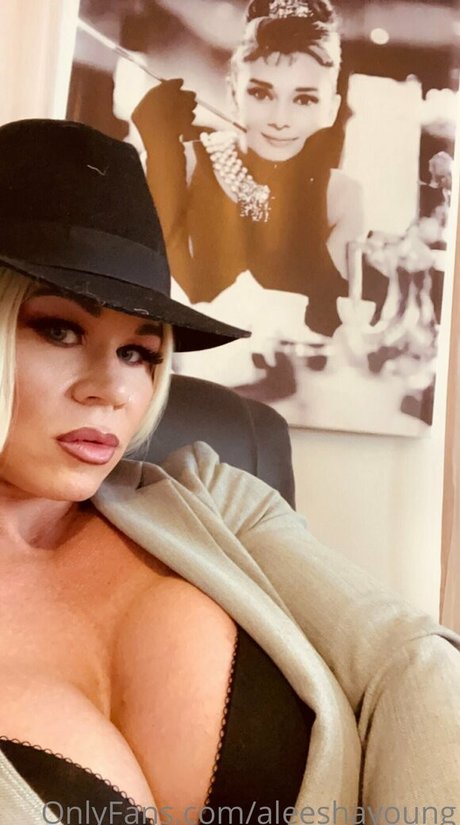 aleeshayoung xxx pornstar pics