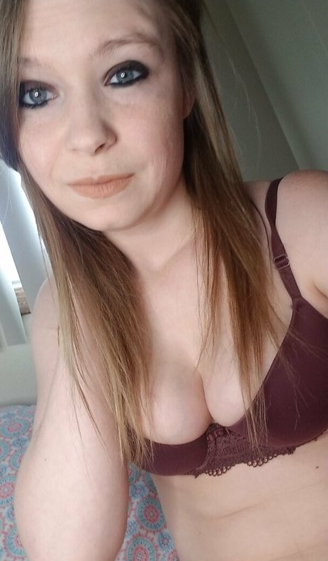 jonzeylove96 sexy star photos