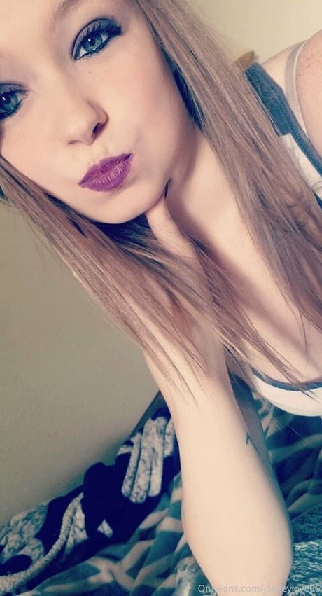 jonzeylove96 model porn img