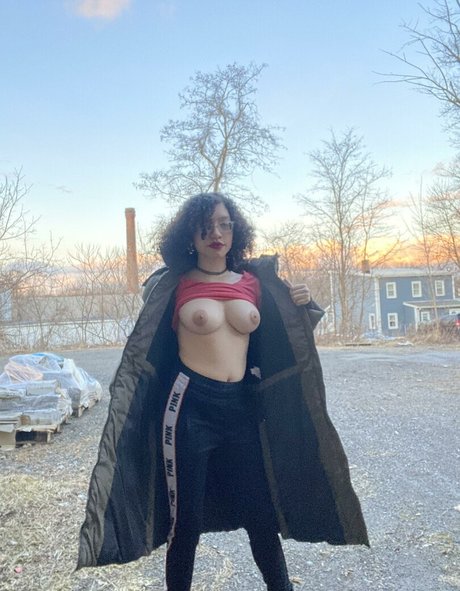 Val Figgs model sex photo