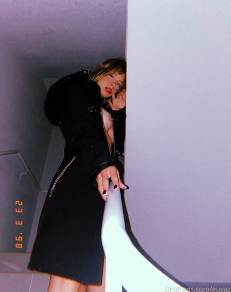 euyaz model hot galleries