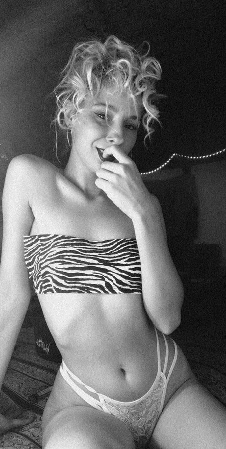 khalor star nudes galleries