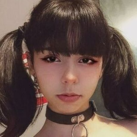 Janneblanc model pic