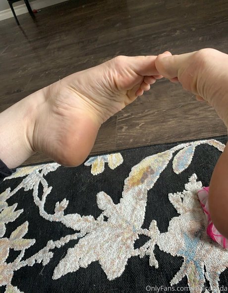 realcanadaali pornstar nude image