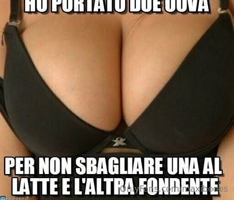 maxiboobs sexy star photo