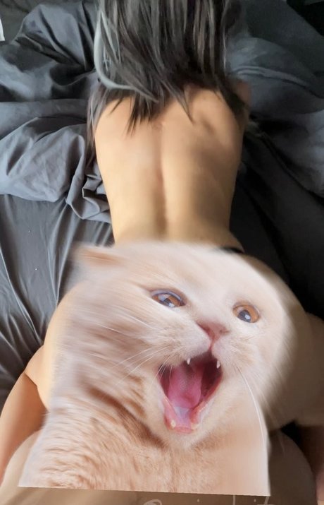 naiadeityy beautiful model picture