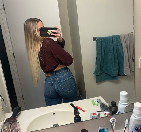 Royal Papaya perfect model gallery